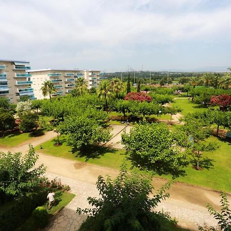 Los Juncos De Pineda Park Salou Ngoại thất bức ảnh