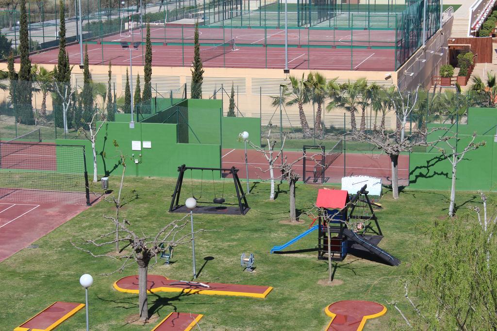Los Juncos De Pineda Park Salou Ngoại thất bức ảnh