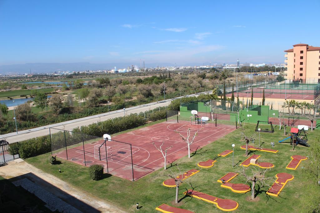 Los Juncos De Pineda Park Salou Ngoại thất bức ảnh