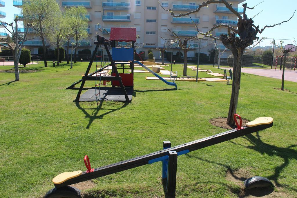 Los Juncos De Pineda Park Salou Ngoại thất bức ảnh